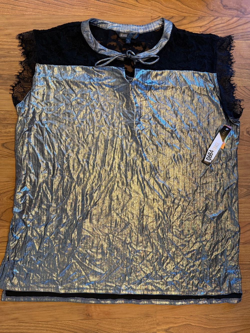 LuLaRoe Metallic Silver Lace Tie-Neck Top w Black Lace 3XL